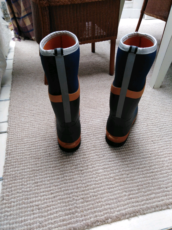 rockfall wellies